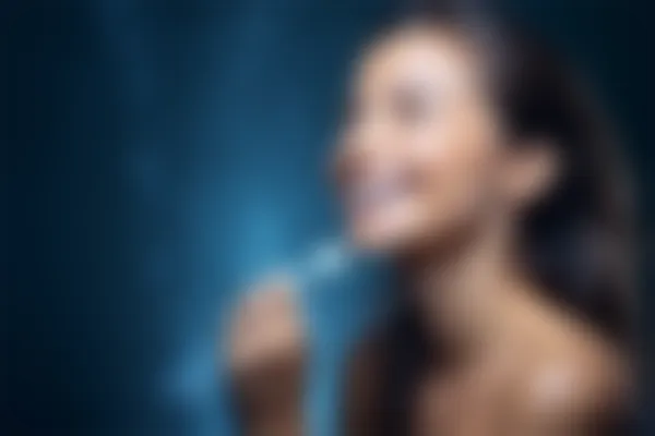 日照微笑口腔医院种植牙医生推荐，山东日照微笑口腔医院种牙价格与服务对比分析