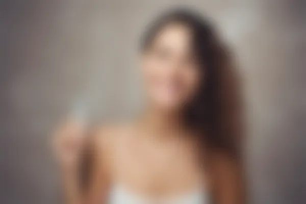 黄石现代口腔医院推出牙套优惠活动，原价8000元起现仅需6800元起，助您轻松实现理想笑容！