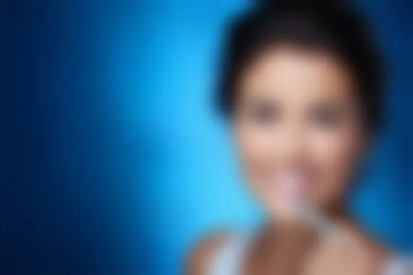 超值优惠！东莞宝屯唯医口腔门诊部种植牙仅需6800元起，原价8000元起，欢迎前来咨询！