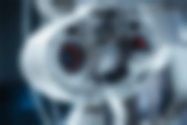 包头九原区朝聚眼科医院值班电话，医院简介附带门店地址/电话/营业时间，价格表随附