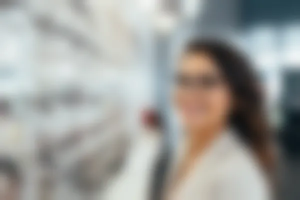 北京西美医疗美容门诊部痤疮治疗现价仅需600元起，原价800元起，限时优惠，抓紧机会！