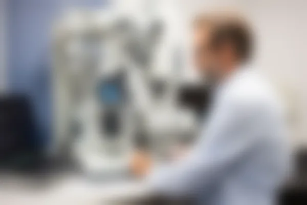 平顶山尖峰眼科医院近视手术价格表全新版:准分子激光手术5645元起