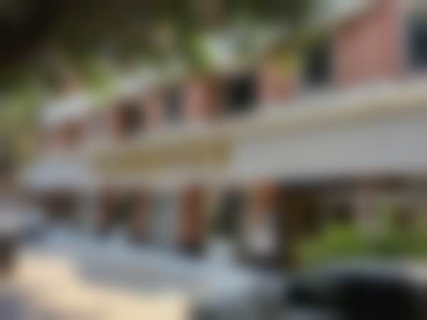 成都华生铂悦美容医院营业时间