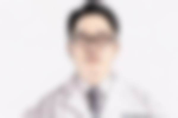 深圳米兰柏羽医疗美容医院余旭明从医荣誉