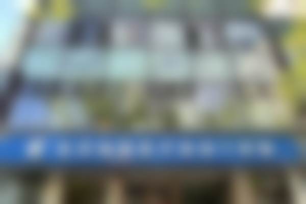 北京纯脂医美冯斌医生做腹部吸脂4557元起，精细操作+AI紧肤快速减脂线条流畅 