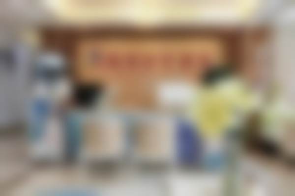 曲靖韩美医疗美容门诊部龙鹏辉医生技术好不好？