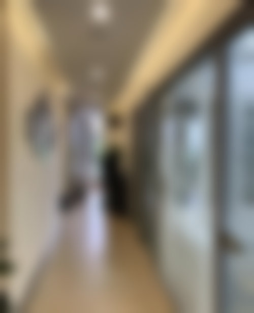 经开悦己口腔诊所走廊