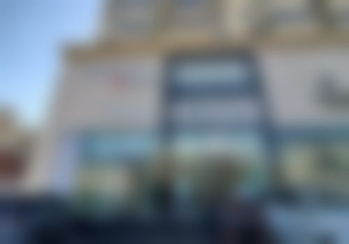 青岛鹿晰眼科医院门头