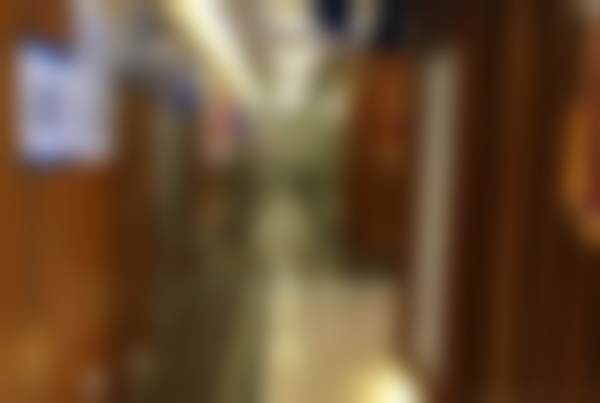七、青岛大麦微针医疗美容门诊部价格表：（仅供参考）