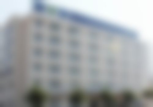 赣州爱尔眼科医院门头